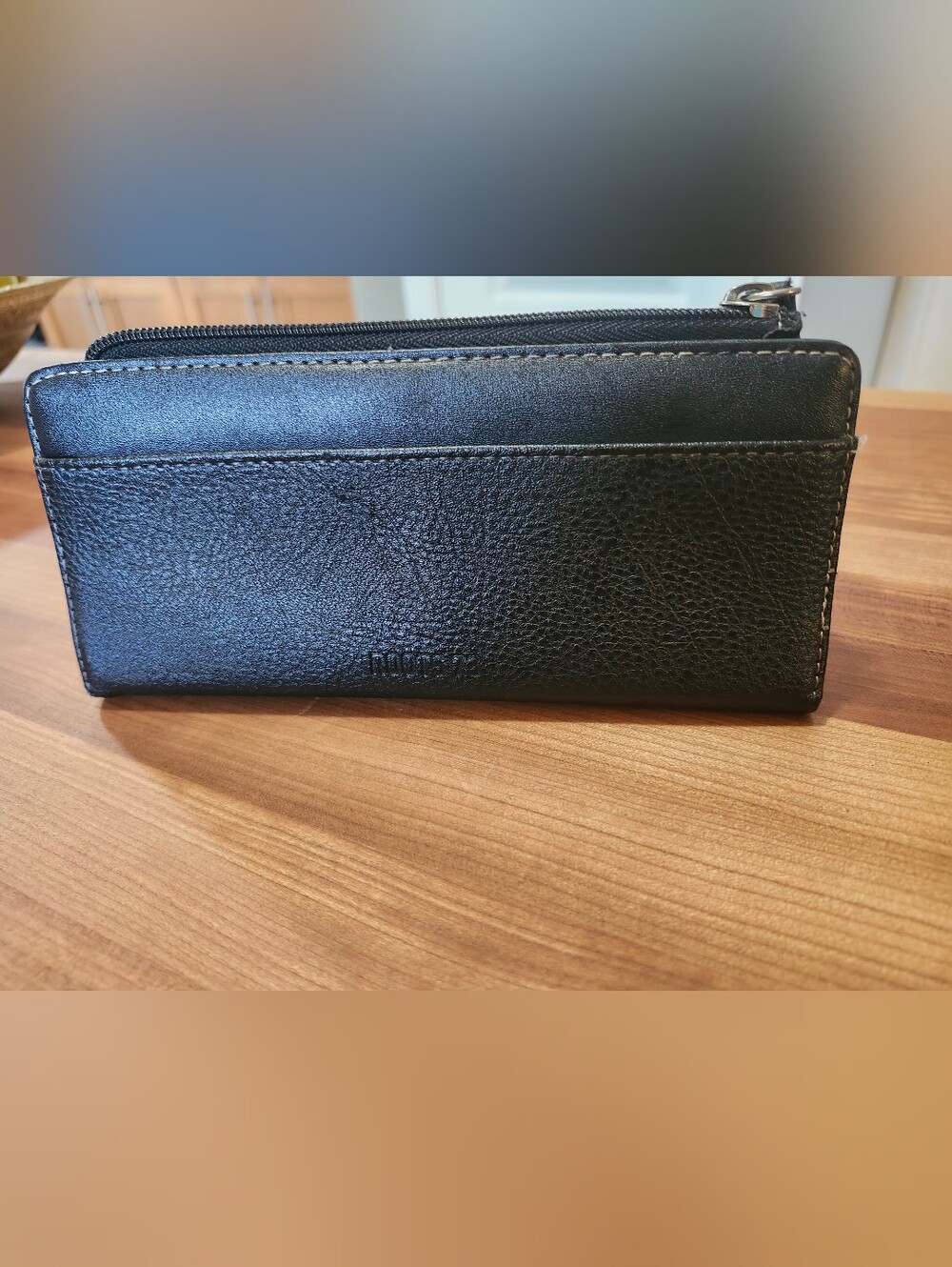 Roots 73 Black Leather Wallet.
